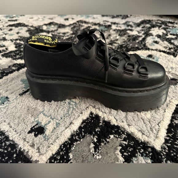 Dr. Martens Caraya Platform Loafers size 9 - Picture 9 of 14